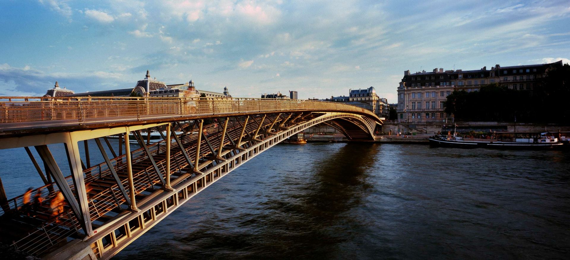 Erieta Attali - Passerelle Léopold-Sédar-Senghor, Párizs