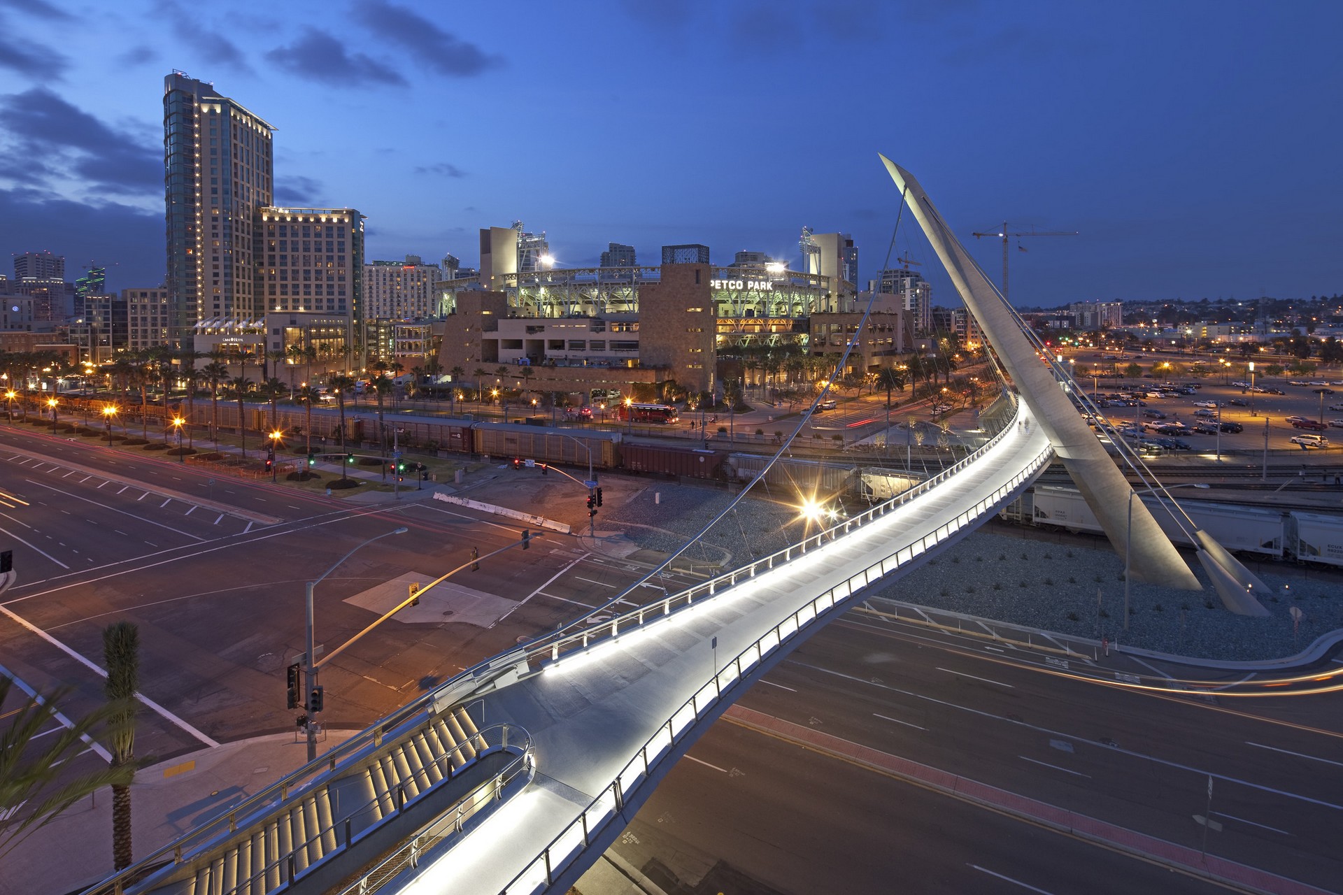 Pablo Mason - Harbor Drive Pedestrian Bridge, San Diego