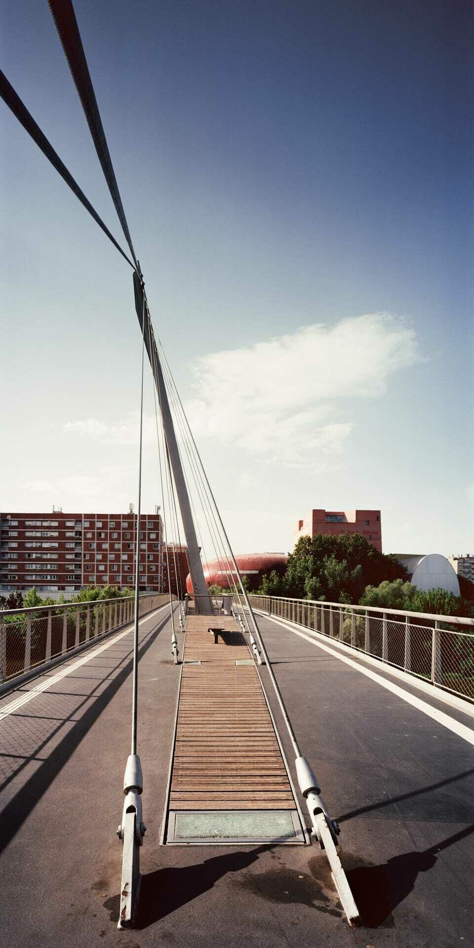 Erieta Attali - Passerelle sur la tét, Perpignan