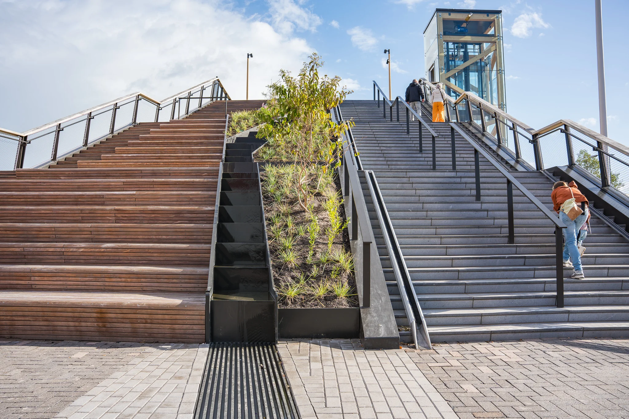 Ismeretlen szerző - ACO - Passerelle Zwolle - 2025