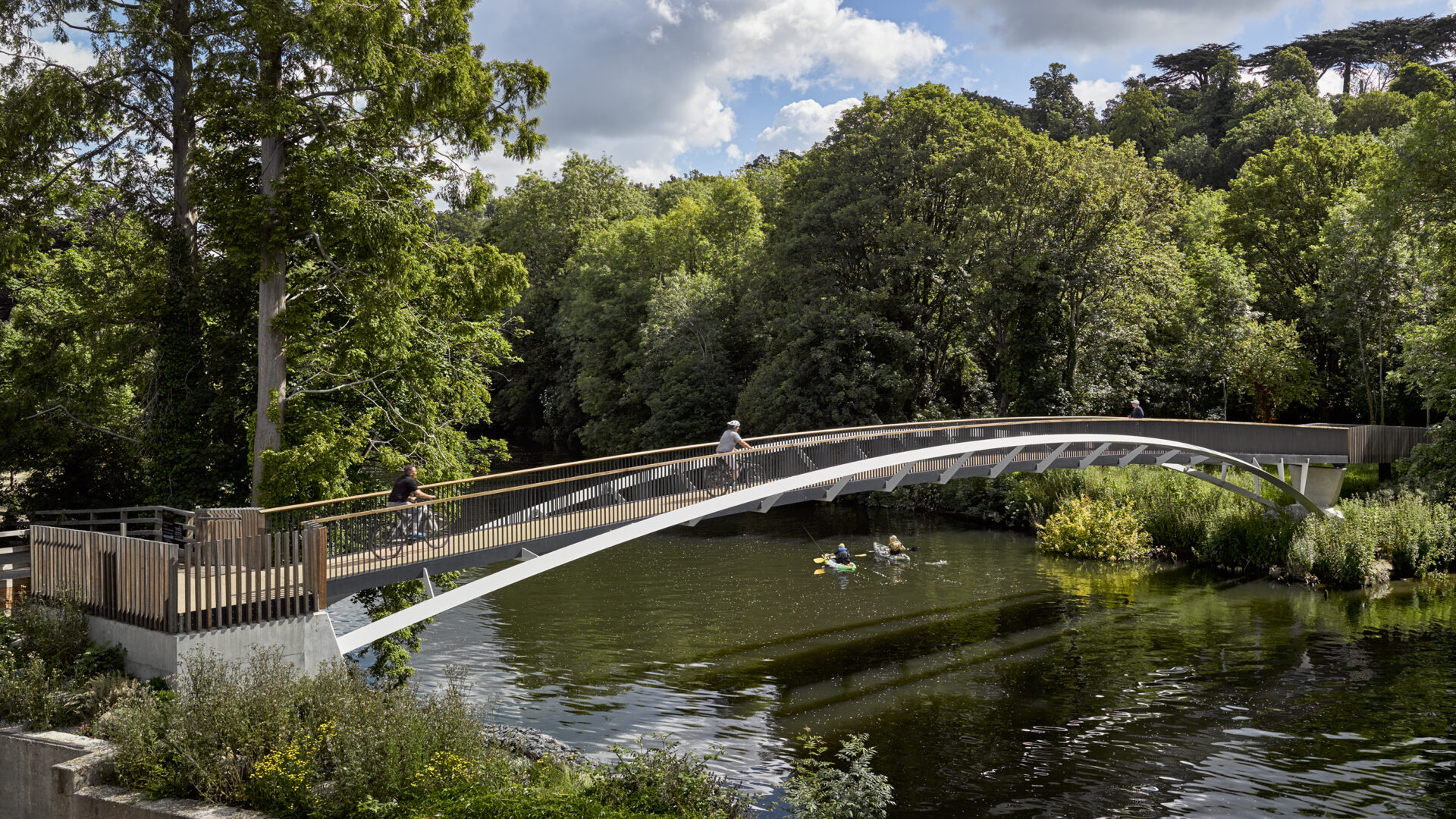 Ismeretlen szerző - Knight Architects - River Thames Footbridge, Taplow