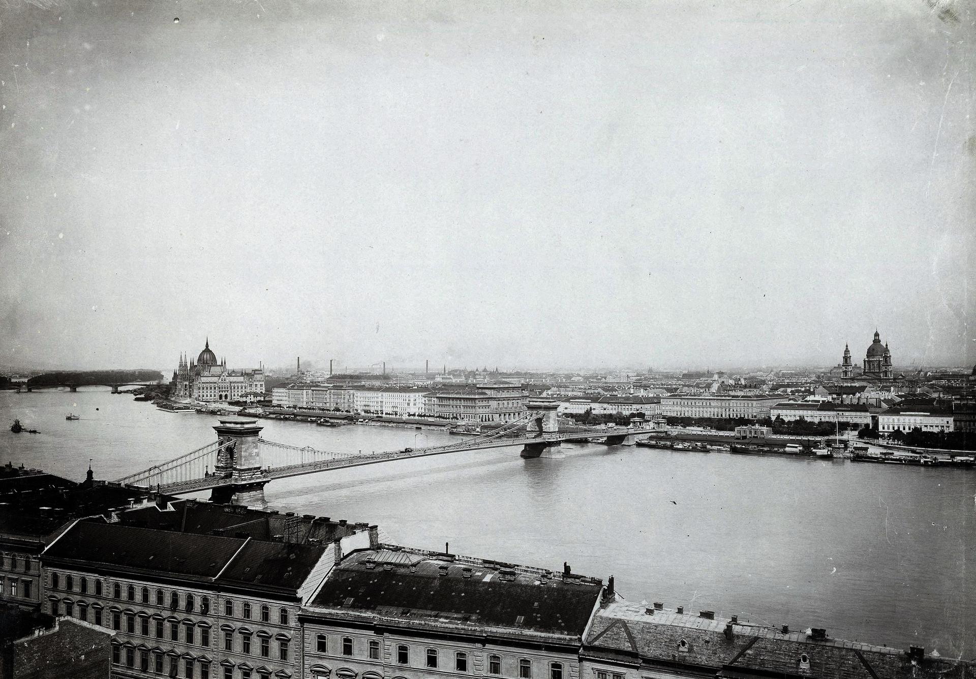 Klösz György - Széchenyi Lánchíd, Budapest - Fortepan no.82635 - 1896